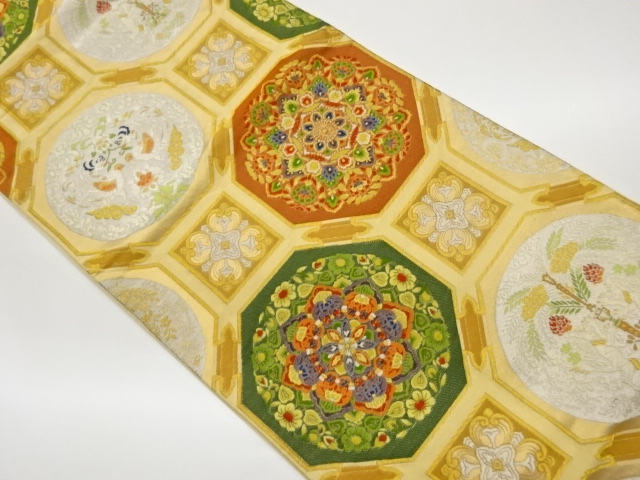 蜀江文に華紋・向かい鳥獣・草花模様織出し袋帯